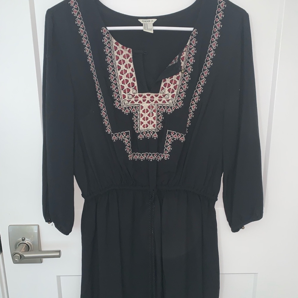 Forever 21 black embroidered dress